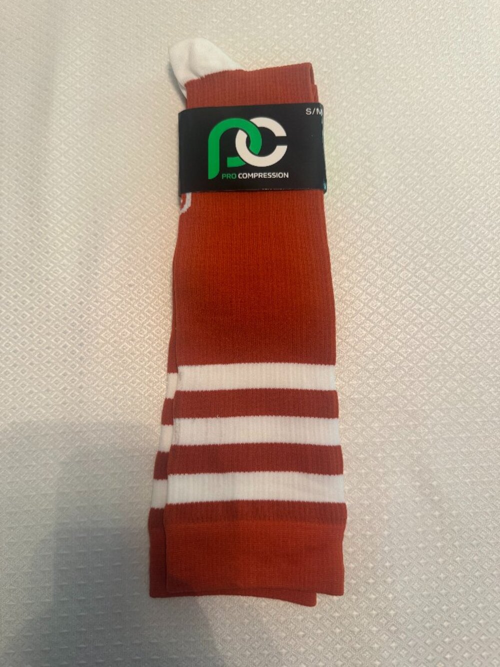 Pro Compression Socks - Picture 1 of 6